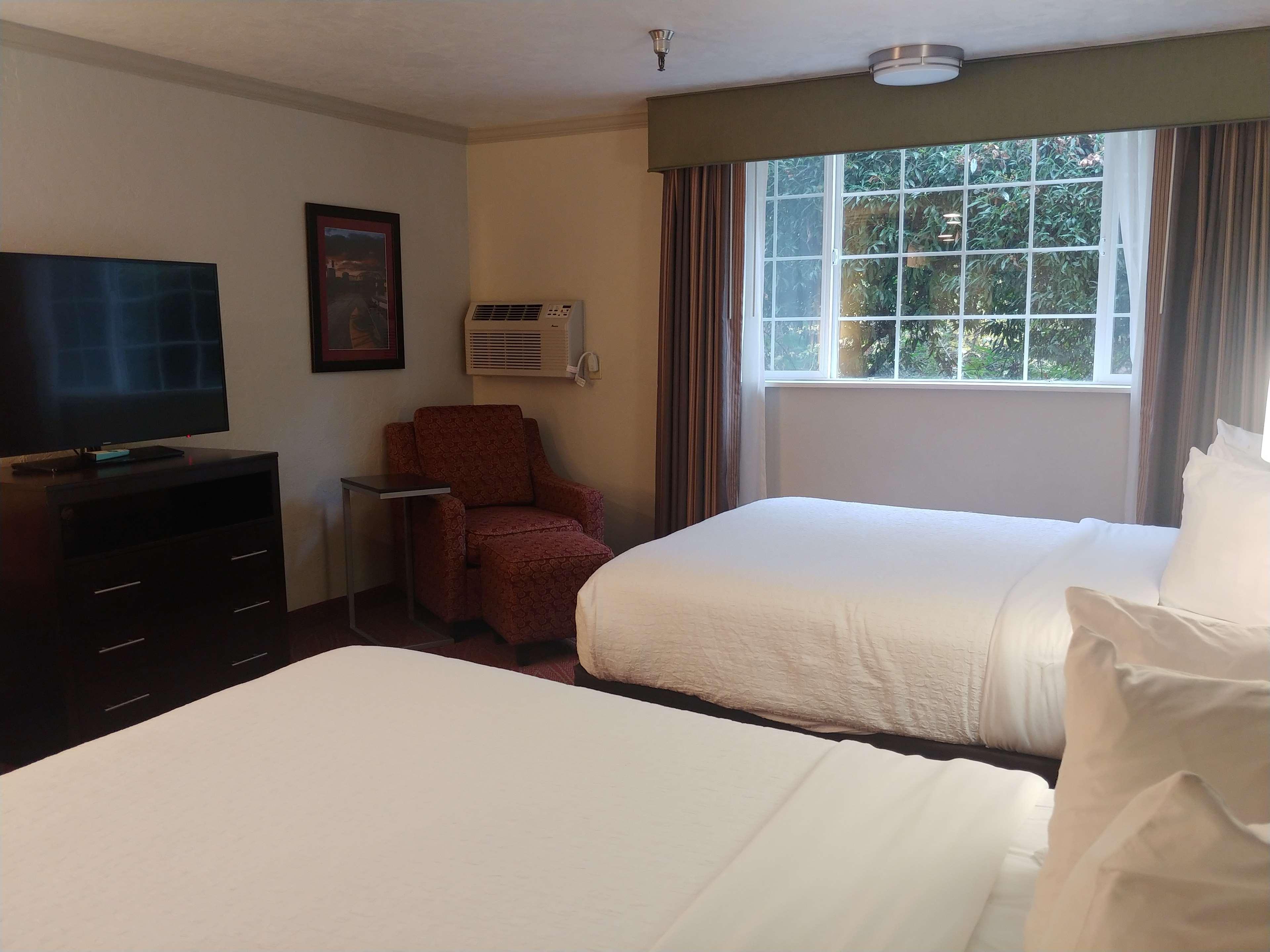 Best Western Plus Parkway Inn Wilsonville Εξωτερικό φωτογραφία