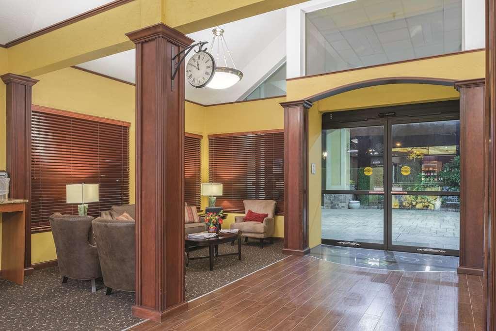 Best Western Plus Parkway Inn Wilsonville Εξωτερικό φωτογραφία