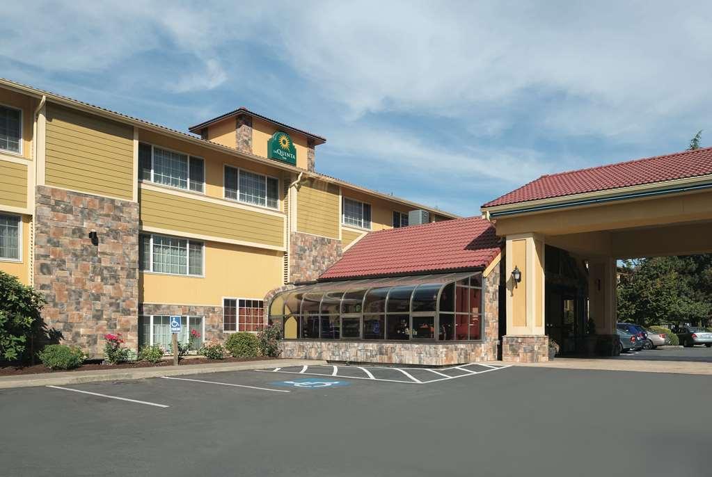 Best Western Plus Parkway Inn Wilsonville Εξωτερικό φωτογραφία