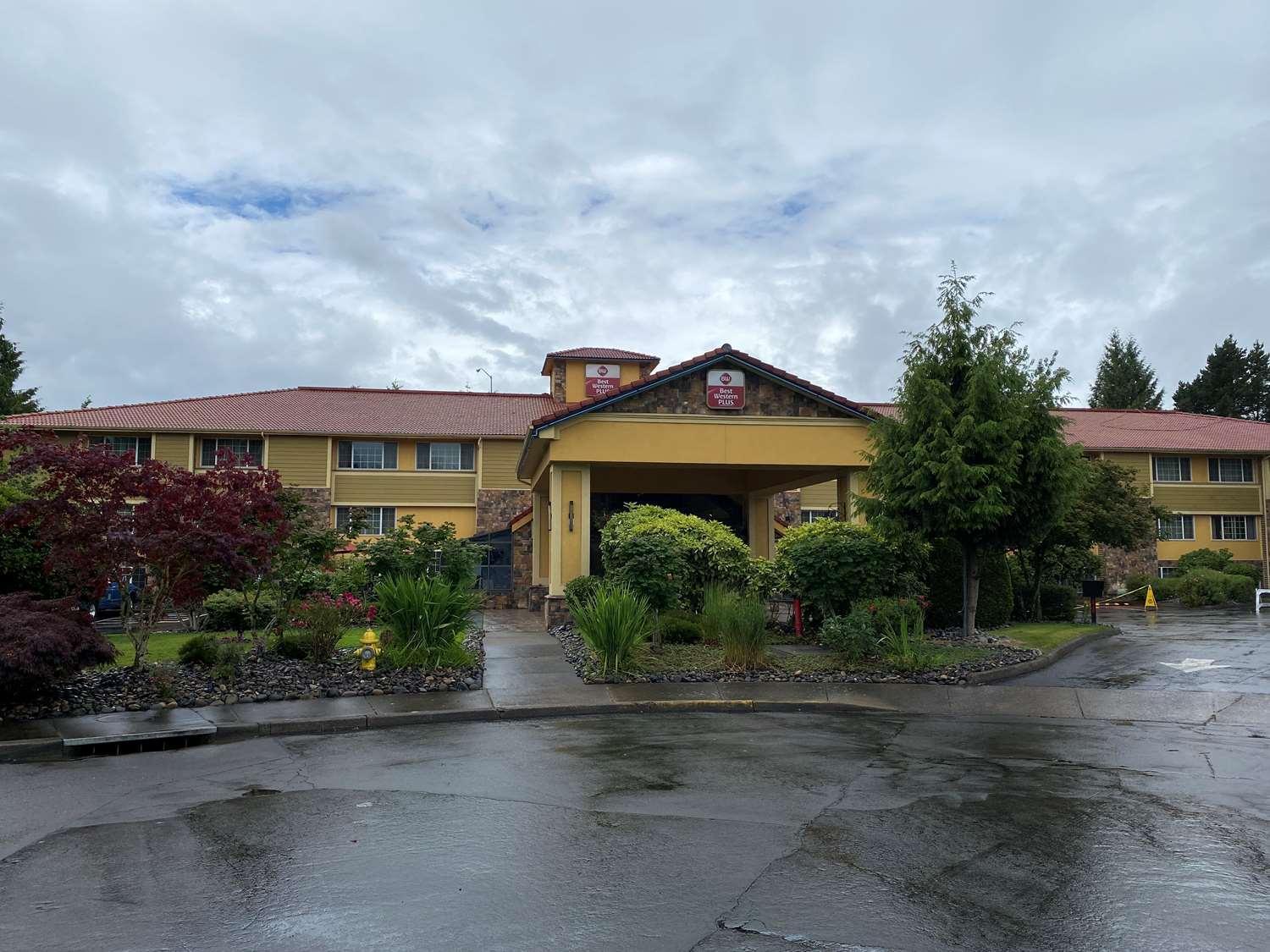 Best Western Plus Parkway Inn Wilsonville Εξωτερικό φωτογραφία