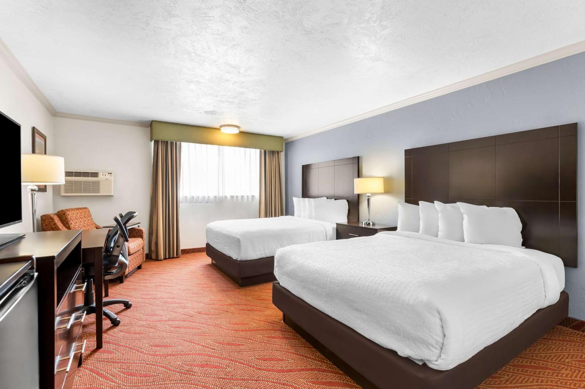 Best Western Plus Parkway Inn Wilsonville Εξωτερικό φωτογραφία